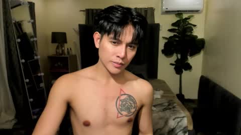 Snapshot of bentlyfuck chatting on December 20, 6:15 pm bentlyfuck online show from December 20, 6:15 pm