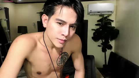 Snapshot of bentlyfuck chatting on January 15, 3:11 am bentlyfuck online show from January 15, 3:11 am