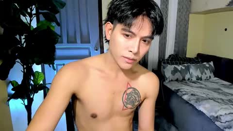 Snapshot of bentlyfuck chatting on March 1, 7:49 pm bentlyfuck online show from March 1, 7:49 pm