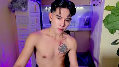 bentlyfuck online show from March 17, 1:03 pm