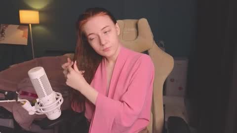 Alice online show from November 6, 10:38 am