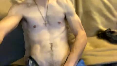 Snapshot of benwylder91 chatting on January 3, 10:08 pm benwylder91 online show from January 3, 10:08 pm