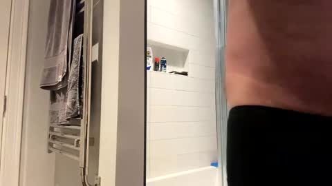 benz10001 online show from March 12, 11:27 am