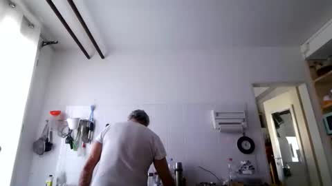 Martin online show from December 21, 10:00 am