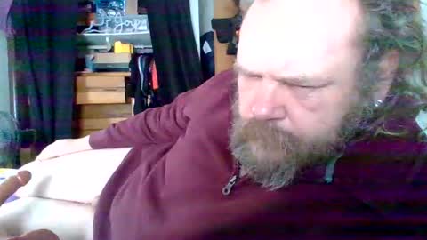 bergeeric1970 online show from February 2, 8:29 pm