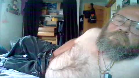 bergeeric1970 online show from May 21, 8:16 pm