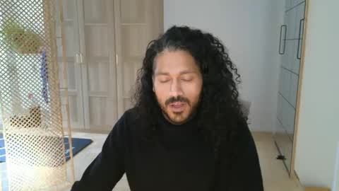 Snapshot of berlinz900 chatting on October 19, 8:37 am berlinz900 online show from October 19, 8:37 am