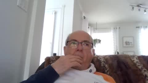 bernard1102 online show from January 27, 6:20 pm