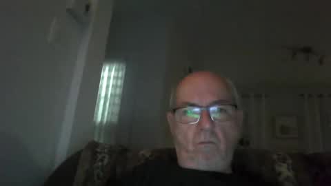 bernard1102 online show from September 9, 9:42 am