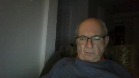 bernard1102 online show from February 21, 1:28 am