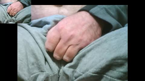 bernardo1968 online show from November 10, 1:10 pm