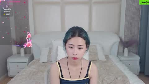Snapshot of berniceafra chatting on September 18, 3:58 pm berniceafra online show from September 18, 3:58 pm