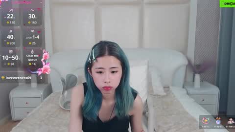 Snapshot of berniceafra chatting on September 19, 1:34 pm berniceafra online show from September 19, 1:34 pm