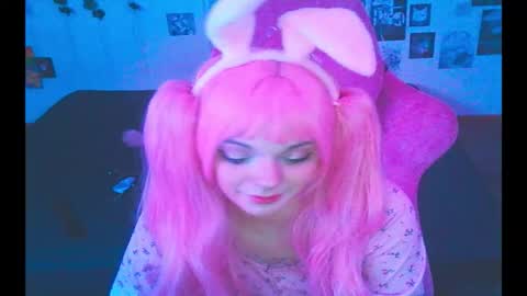 BerrieKitten online show from March 15, 9:54 pm