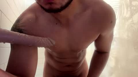 Snapshot of berriess_ chatting on July 20, 9:34 am berriess_ online show from July 20, 9:34 am