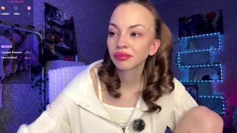 Sofia online show from November 12, 5:19 am