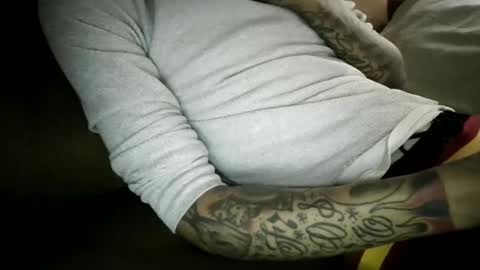 ToxicPipe757 online show from December 14, 9:24 pm