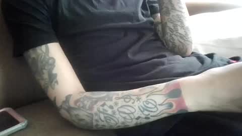 ToxicPipe757 online show from February 9, 2:40 pm