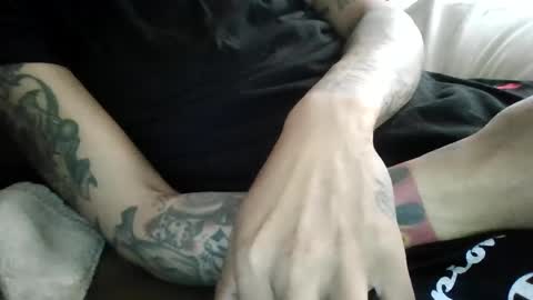 ToxicPipe757 online show from February 19, 5:27 pm