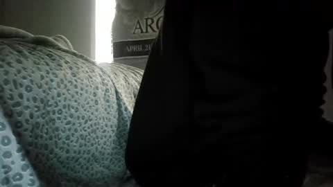 ToxicPipe757 online show from November 30, 4:22 pm