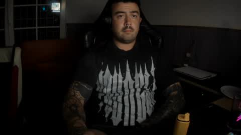 Snapshot of berto3389 chatting on June 17, 12:35 am berto3389 online show from June 17, 12:35 am