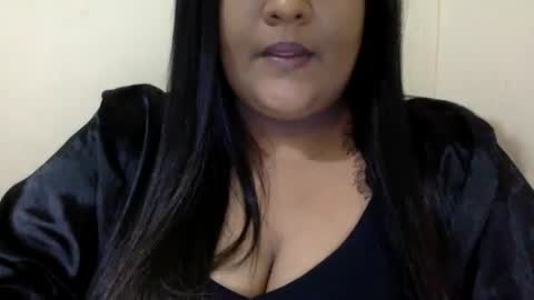 Bess Eva online show from July 13, 6:49 am