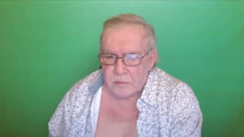 Snapshot of best127 chatting on February 1, 9:08 pm jean online show from February 1, 9:08 pm