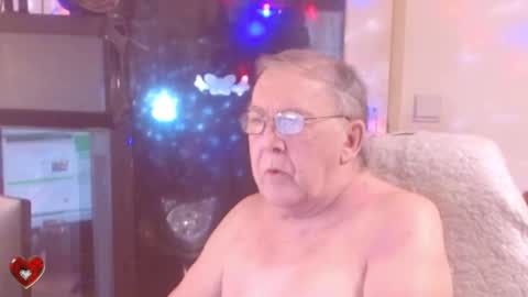 Snapshot of best127 chatting on March 1, 9:15 pm jean online show from March 1, 9:15 pm