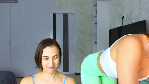 Snapshot of bestgirls2021 chatting on March 6, 3:02 am Hellen and Natali online show from March 6, 3:02 am