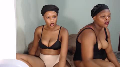 Snapshot of bestlia chatting on December 15, 11:53 pm bestlia online show from December 15, 11:53 pm