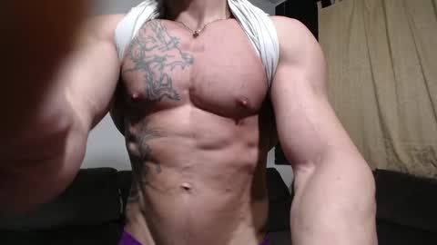 bestmuscle online show from May 29, 11:14 pm