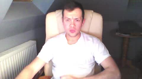 Snapshot of bestworld_ chatting on November 27, 5:15 pm bestworld_ online show from November 27, 5:15 pm