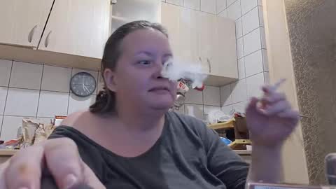 bethnorth online show from October 12, 2:21 am