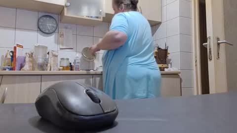 bethnorth online show from October 14, 2:12 am