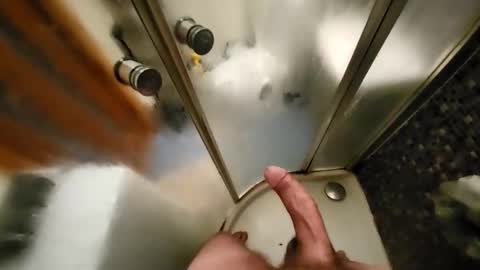 Snapshot of betmens44 chatting on February 6, 8:07 am betmens44 online show from February 6, 8:07 am