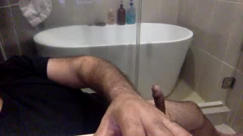 Virtual Gentleman online show from November 29, 11:35 am