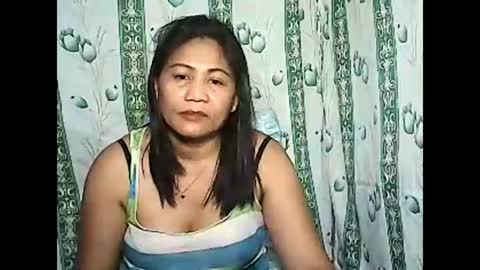 Snapshot of betty_83 chatting on January 2, 3:29 pm betty_83 online show from January 2, 3:29 pm