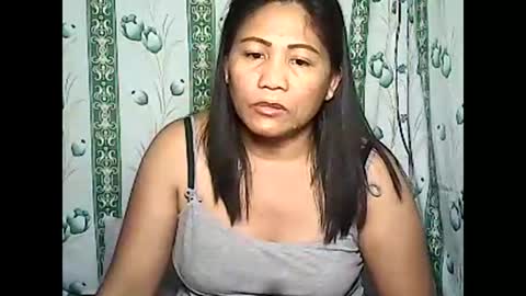Snapshot of betty_83 chatting on January 9, 3:01 pm betty_83 online show from January 9, 3:01 pm