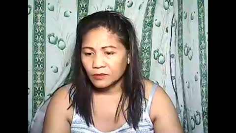 Snapshot of betty_83 chatting on January 18, 1:08 pm betty_83 online show from January 18, 1:08 pm