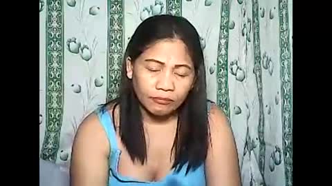 Snapshot of betty_83 chatting on January 20, 11:35 am betty_83 online show from January 20, 11:35 am