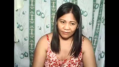 Snapshot of betty_83 chatting on February 4, 1:48 pm betty_83 online show from February 4, 1:48 pm