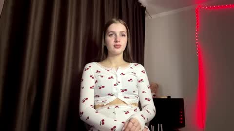 Emily  Stream every day  online show from April 21, 3:02 am