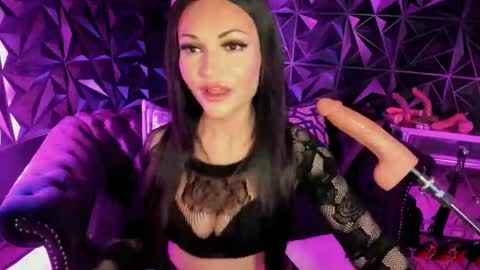 NatashaxoBangs online show from December 3, 2:19 am