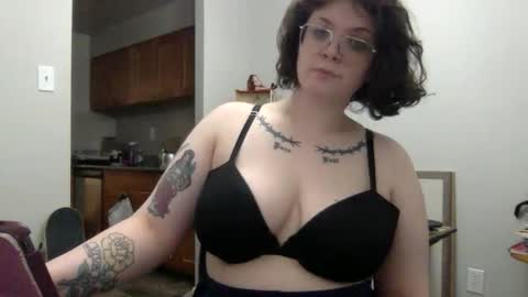 Betty Cake online show from October 24, 2:41 am