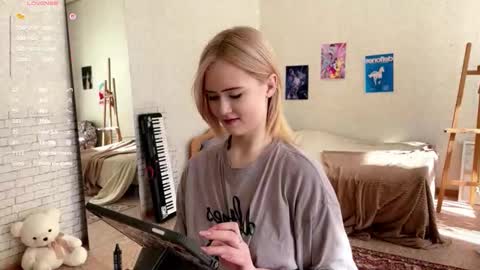 Hinata online show from March 13, 4:30 am