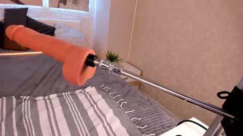 Betty online show from November 30, 8:24 pm