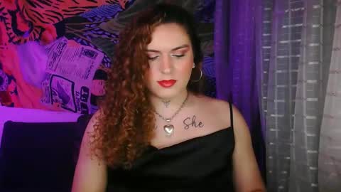 bettytaylor23 online show from February 24, 9:35 pm