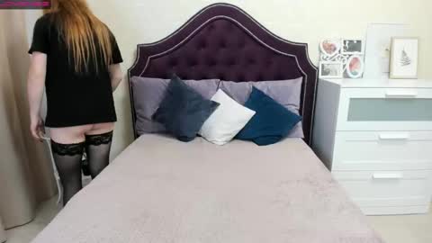 Mila Sweet online show from February 25, 7:20 am