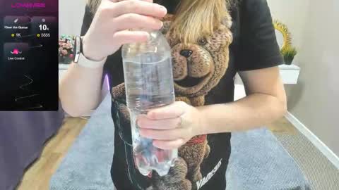 Mila Sweet online show from November 13, 4:55 am