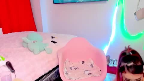 danni online show from October 23, 11:35 pm